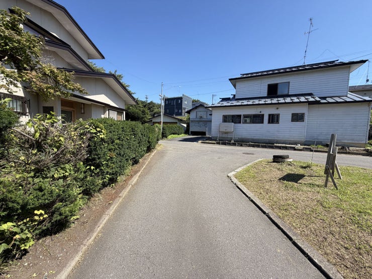 現地(2026年8月)撮影
◎建築条件無し◎
詳細は、ハウスドゥ 八戸田向へお気軽にお問い合わせください♪