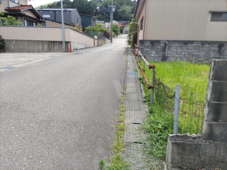 閑静な住宅街で静かです♪
