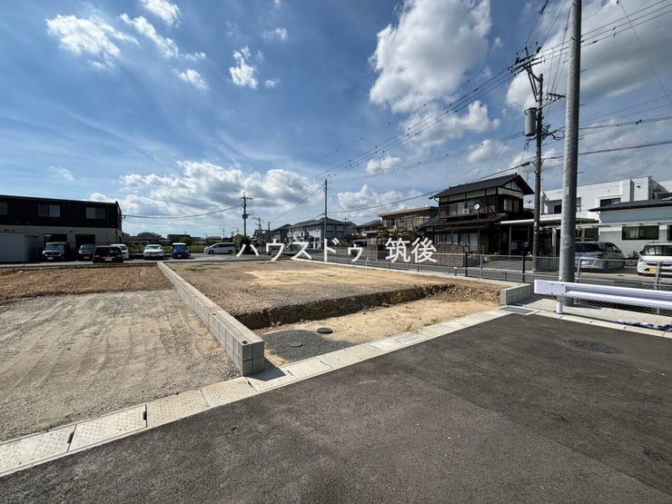 残り2区画となった分譲地の一画。建築条件なしのため、お好きなハウスメーカーで建築可能です。