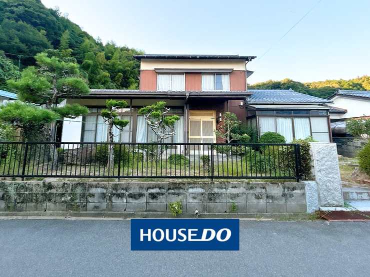 【外観】
古き良き日本家屋です。