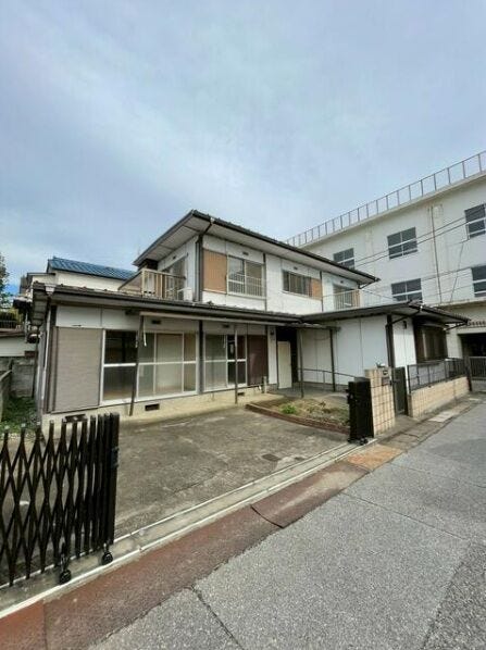 【外観】
建築条件無し売地なので、お好きなハウスメーカー、工務店、建築設計事務所等で建築できます♪