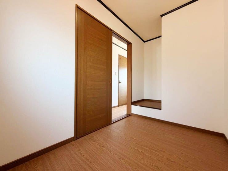 【2026年8月リフォーム】IHクッキングヒーター♪シャンプードレッサー♪全居室収納♪