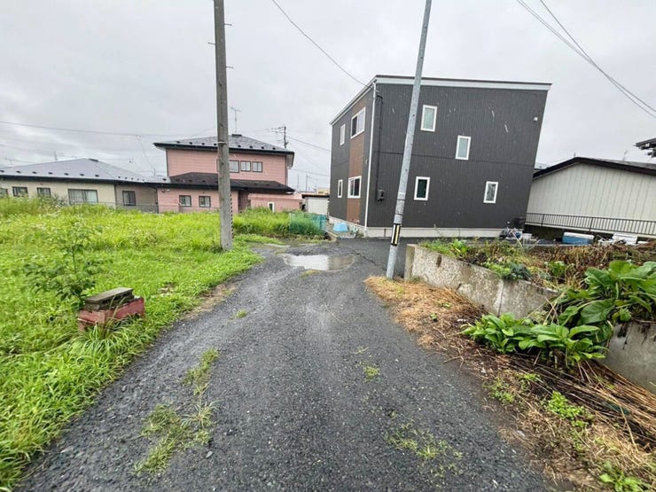 現地(2026年7月)撮影
◎現地案内予約受付中!◎
ご内覧をご希望の際は、ハウスドゥ 八戸下長までお気軽にお問い合わせくださいませ♪
