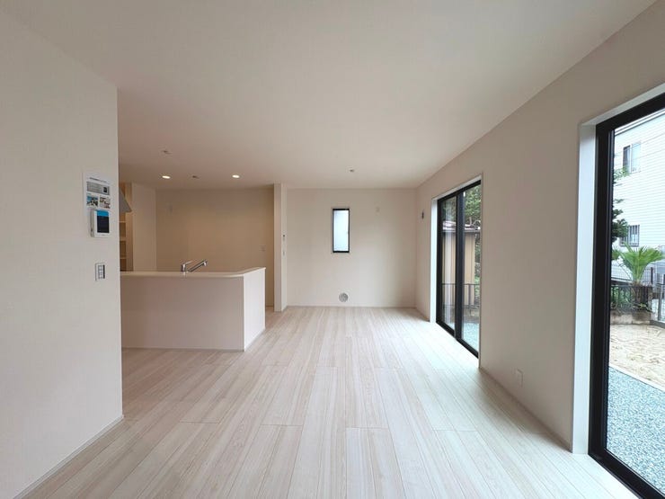17.2帖のリビング。長期優良住宅×住宅性能評価で安心して永くお住まいいただけます。