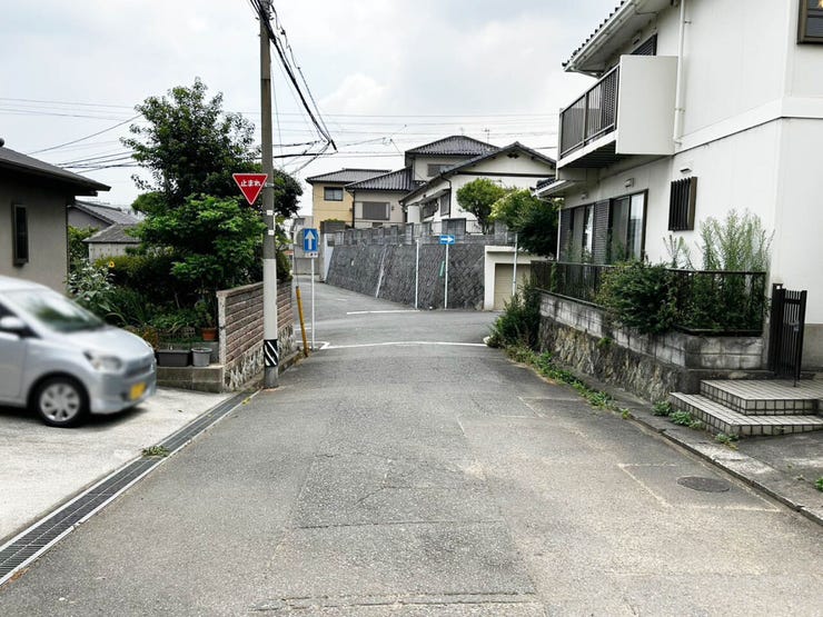【建築条件無し】更地♪都市ガス♪上下水道♪小学校まで徒歩10分圏内♪