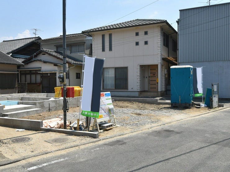 建設地を北西側より撮影 2026.08.03
