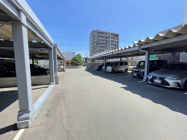 《駐車場》