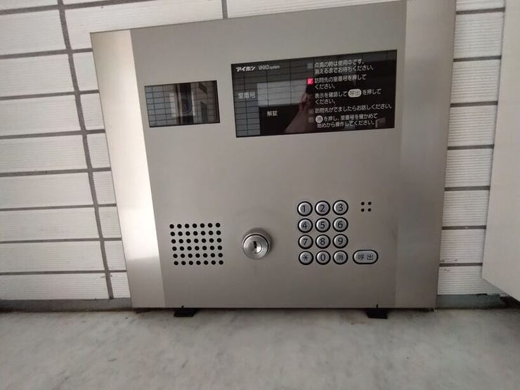 モニター付きインターフォン