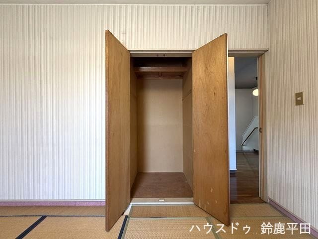 衣服や日用品などをすっきり整理し、お部屋をすっきり保つことができます。