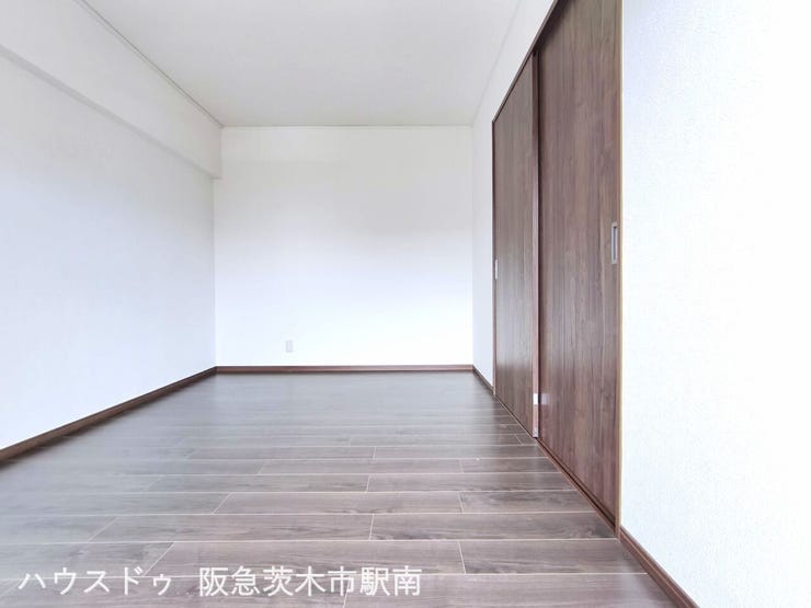 バルコニー側 洋室6帖