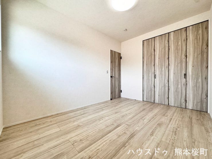 ■6帖洋室■心からリラックスできる静けさ、上質な眠りで、毎日をリセットします。明日への活力を養う空間です。