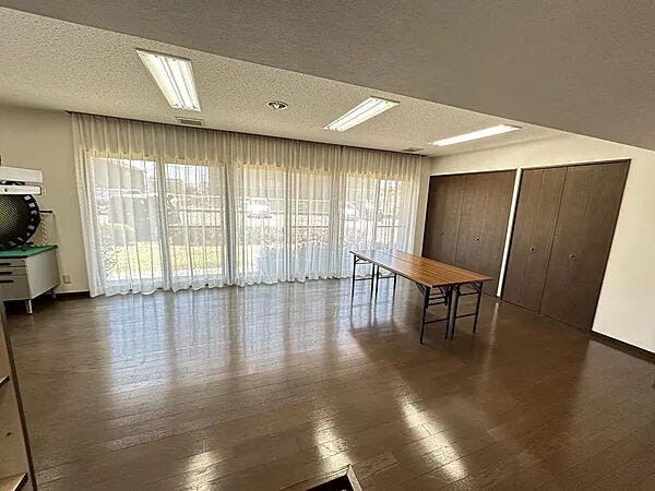 マンションの住人の方が利用できる集会所スペースを設けています。利用の際は、事前に申請が必要です!