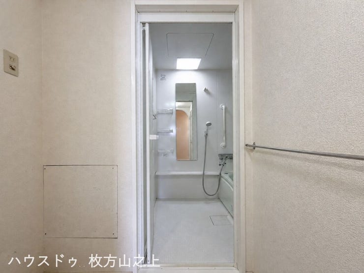 室内洗濯機置場で、天候を気にせずお洗濯できます。