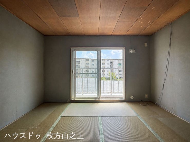 落ち着いた雰囲気の和室。客間やお子様のお昼寝にも最適。