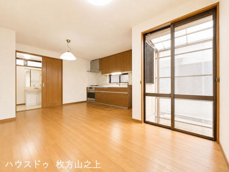 家族が自然と集まる11帖LDK。