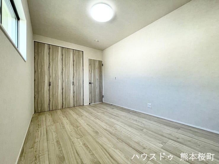■6.75帖洋室■寝室、書斎、趣味の部屋。家族の成長やライフスタイルに合わせ、様々な使い方ができる快適な空間です。