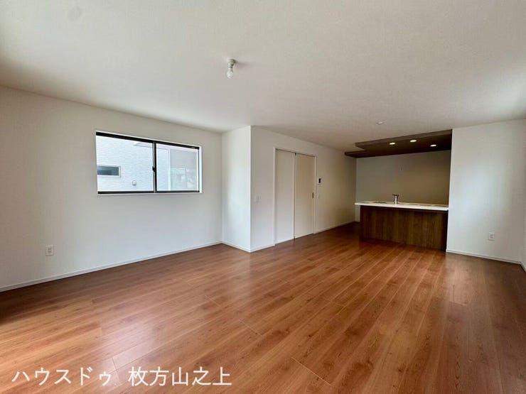 広々としたLDKは開放感たっぷり。ゆったりとした団らんの時間をお過ごしいただけます。