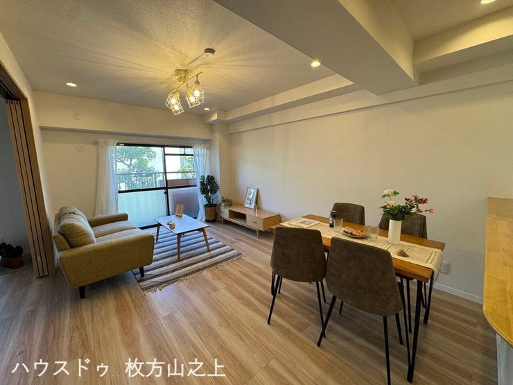 約14帖のLDKは明るく開放的な空間