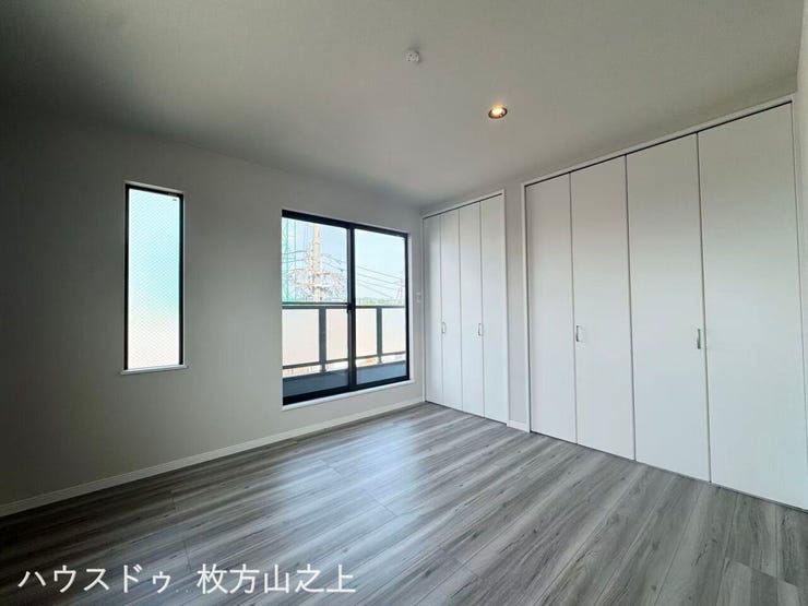 ゆとりある広さで、主寝室としても快適にお使いいただけます。