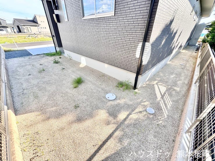 ■遊びと安らぎの多目的空間■子どもが安全に遊べ、ペットと触れ合い、大人も自然に癒やされる、暮らしを彩るスペースです。