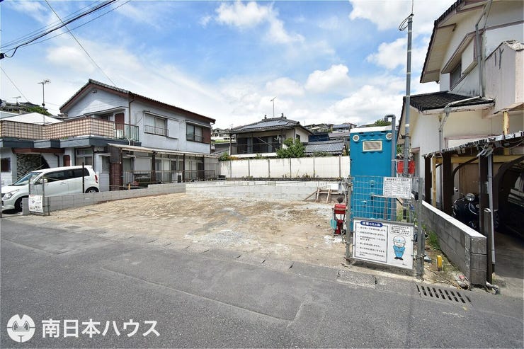 田上台３丁目 新築戸建 【外観】令和8年8月6日　撮影
南向きで日当たり良好なお家です！同仕様の建物見学が可能です！