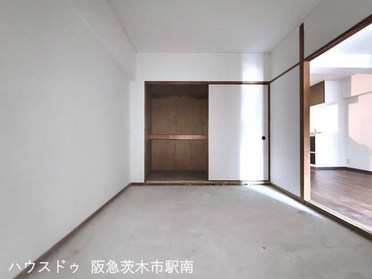 畳を挙げた状態です