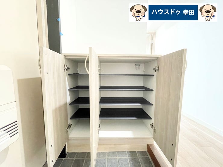 シューズボックス