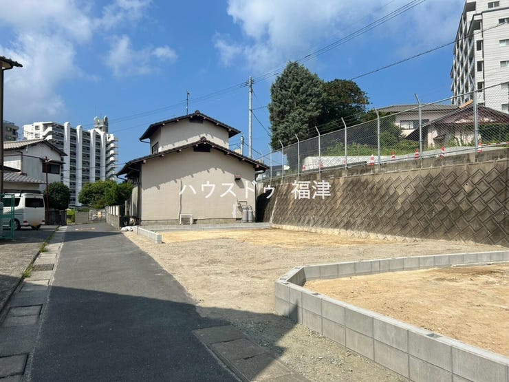 お家が出来ていく過程から楽しんでいただけるよう
写真を随時更新中♪
気になる方は便利な「お気に入り」をご利用ください。
《福津市中央2丁目 新築戸建》