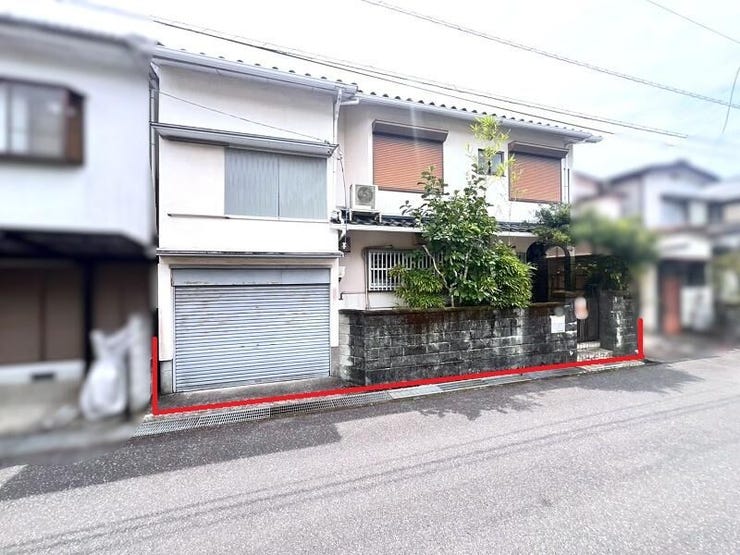 【外観】
★秦小学校区★