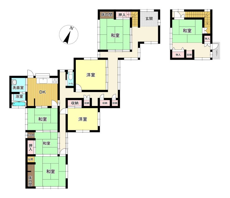 【間取り】
和室と洋室を備えた、部屋数が豊富な広々間取りです。