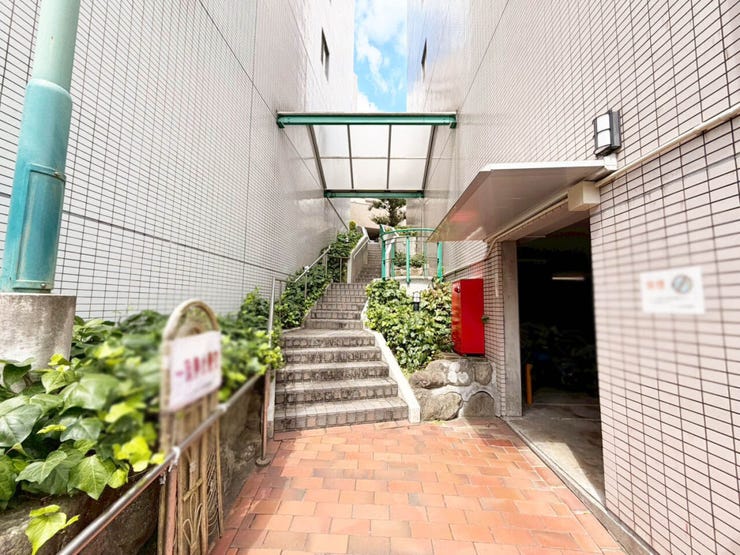 【アメニス桜山寺D棟 中古マンション】2026年10月リフォーム♪ペット相談可♪オートロック♪