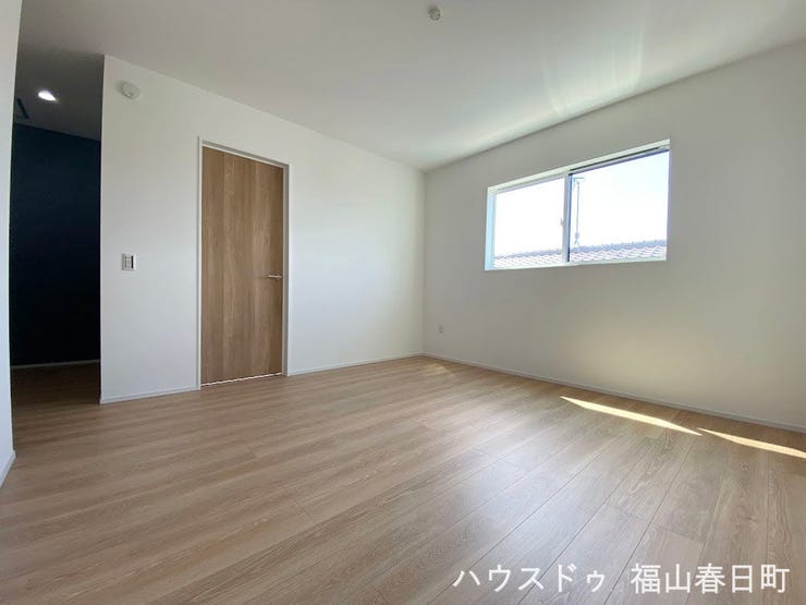 2F洋間③ 8.3帖 別角度