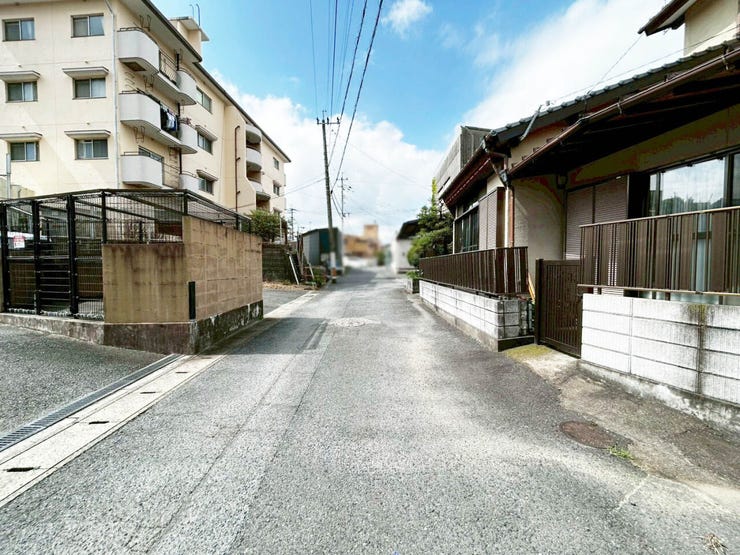 【2026年10月リフォーム】オートロック♪LDK15帖以上♪全居室フローリング♪