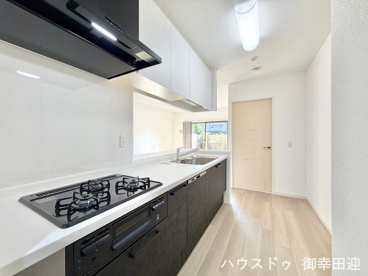 ■家族の「美味しい」が集まる舞台■高い機能性と美しいデザインを両立。料理する人も、待つ人も、笑顔になれる場所です。