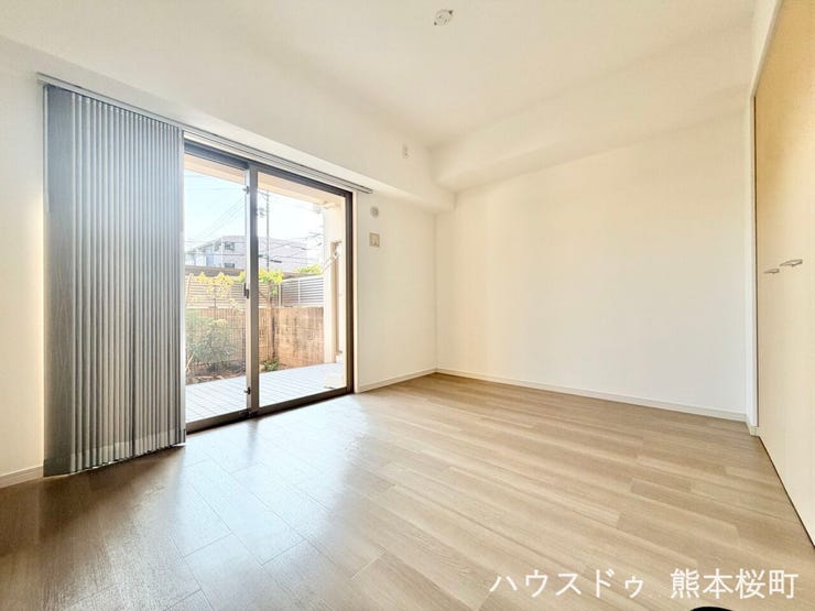 ■洋室①■心からリラックスできる静けさ、上質な眠りで、毎日をリセットします。明日への活力を養う空間です。
