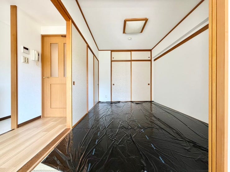 すぐにゴロンと横になれる和室は、ご家族みんなが「ほっ」と一息つける空間です♪