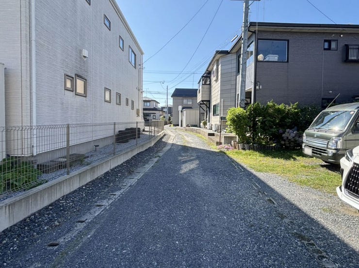 現地(2026年8月)撮影
◎現地案内予約受付中!◎
ご内覧をご希望の際は、ハウスドゥ 八戸市庁前へお気軽にお問い合わせください♪