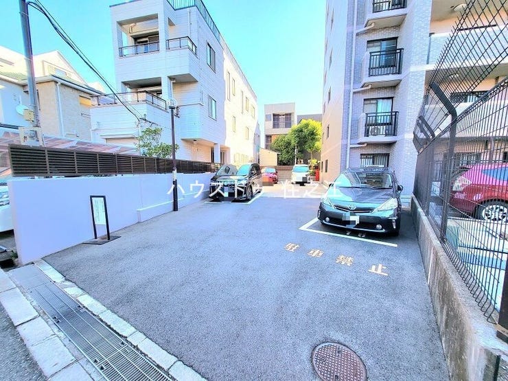 ★駐車場の最新の空き状況はお気軽にお申し付け下さい♪