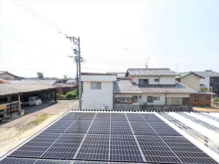太陽光パネル搭載です