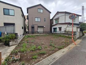草加市新里町
