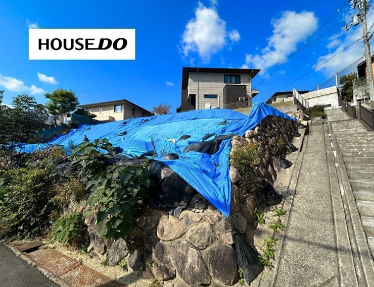 陽当り・風通し・開放感の三拍子そろった東南角地!