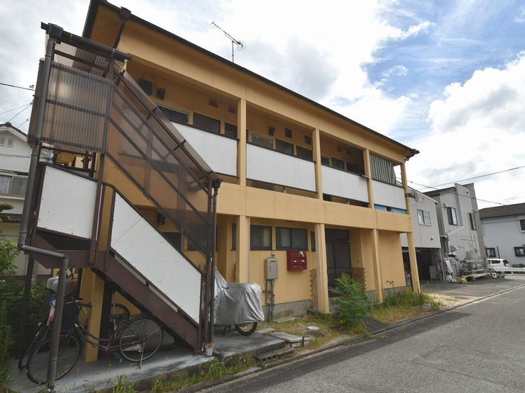 外観を北西側より撮影