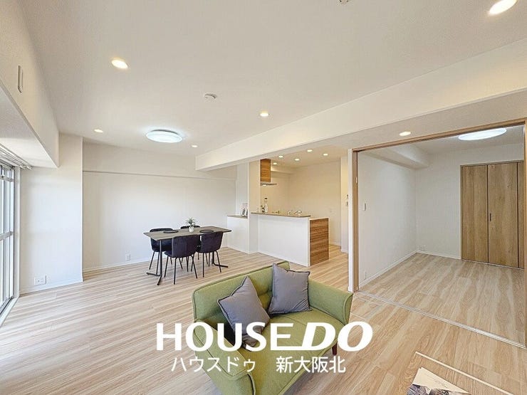 ■リビングに面したお部屋は、リビングとしてお使いいただけます!
■ご家族の人数やライフスタイルに合わせてお部屋の用途を使い分けていただくことができますよ!