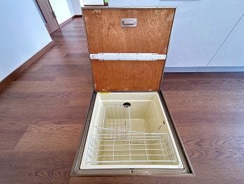 床下収納庫