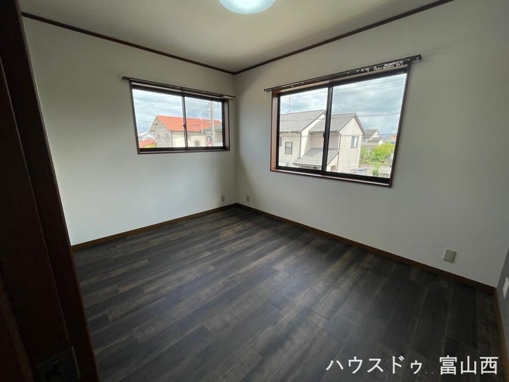 2階洋室6帖