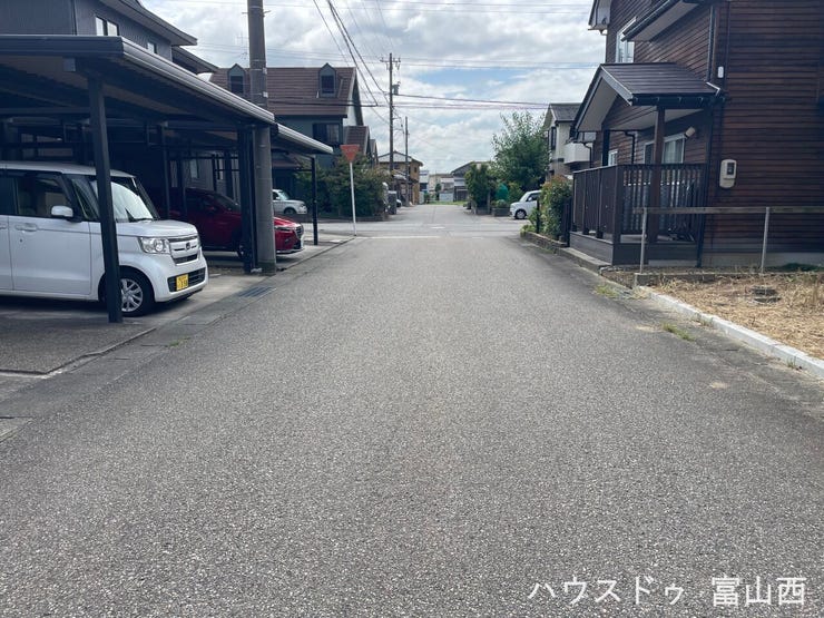 前面道路6m