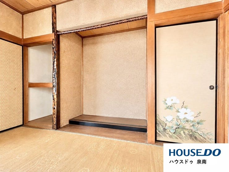 趣ある床の間が和室の魅力を引き立てます◎季節の花や小物を飾って楽しめます♪