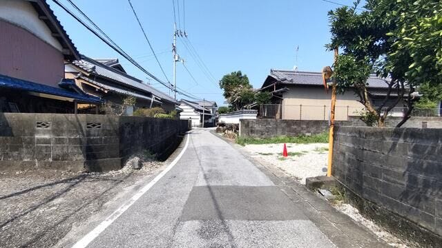 ★稲生小学校区★
南側道路です