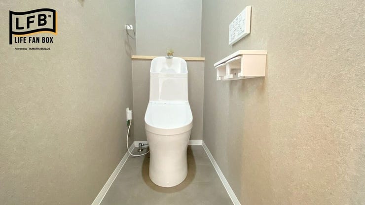 トイレも新品交換済☆
トイレは各階にあるので安心ですね♪