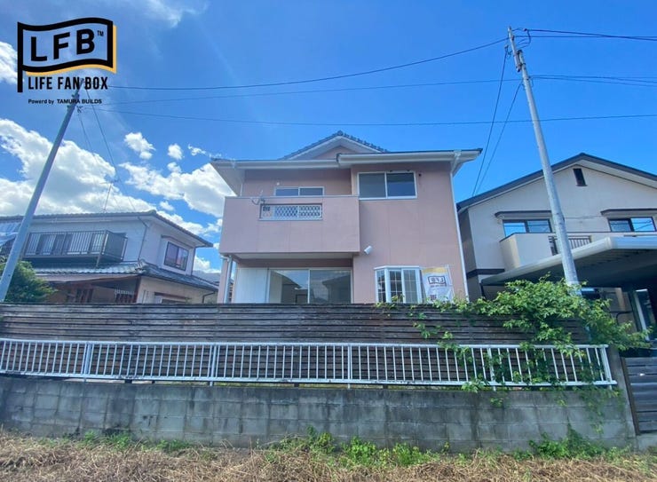 閑静な住宅街にございます♪